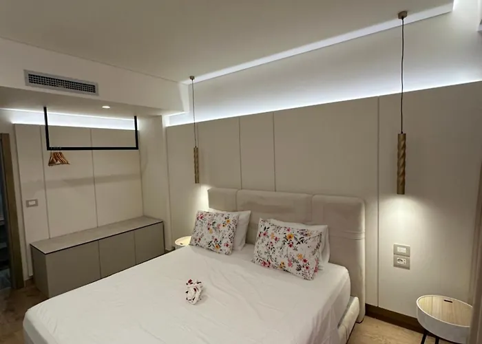 Manolo & Jolie Luxury 3* Himarë