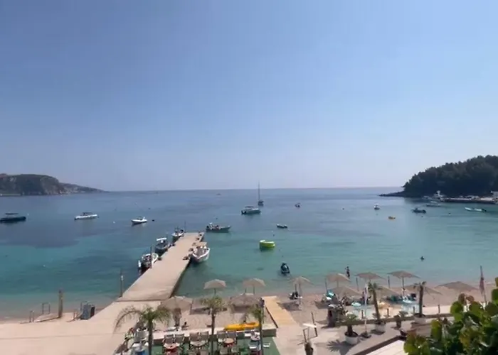 Manolo & Jolie Luxury 3* Himarë