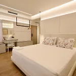 Manolo & Jolie Luxury Ξενοδοχείο