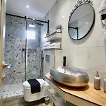 Manolo & Jolie Luxury Ξενοδοχείο 3*