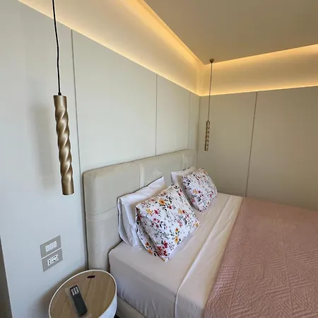 Manolo & Jolie Luxury 3* Himarë