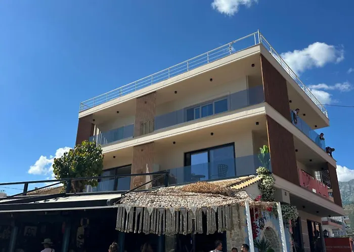 Manolo&jolie Luxury Hotel 3*