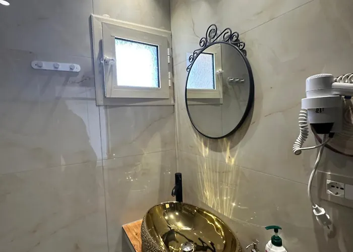 Manolo&jolie Luxury Himare