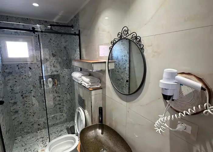 Hotel Manolo&jolie Luxury Himare