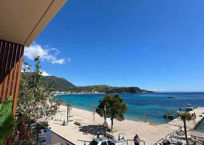 Manolo&jolie Luxury Himare