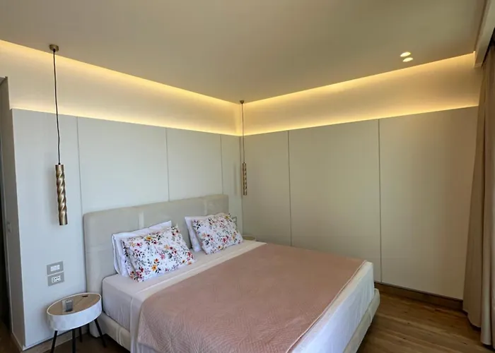 Manolo&jolie Luxury 3*